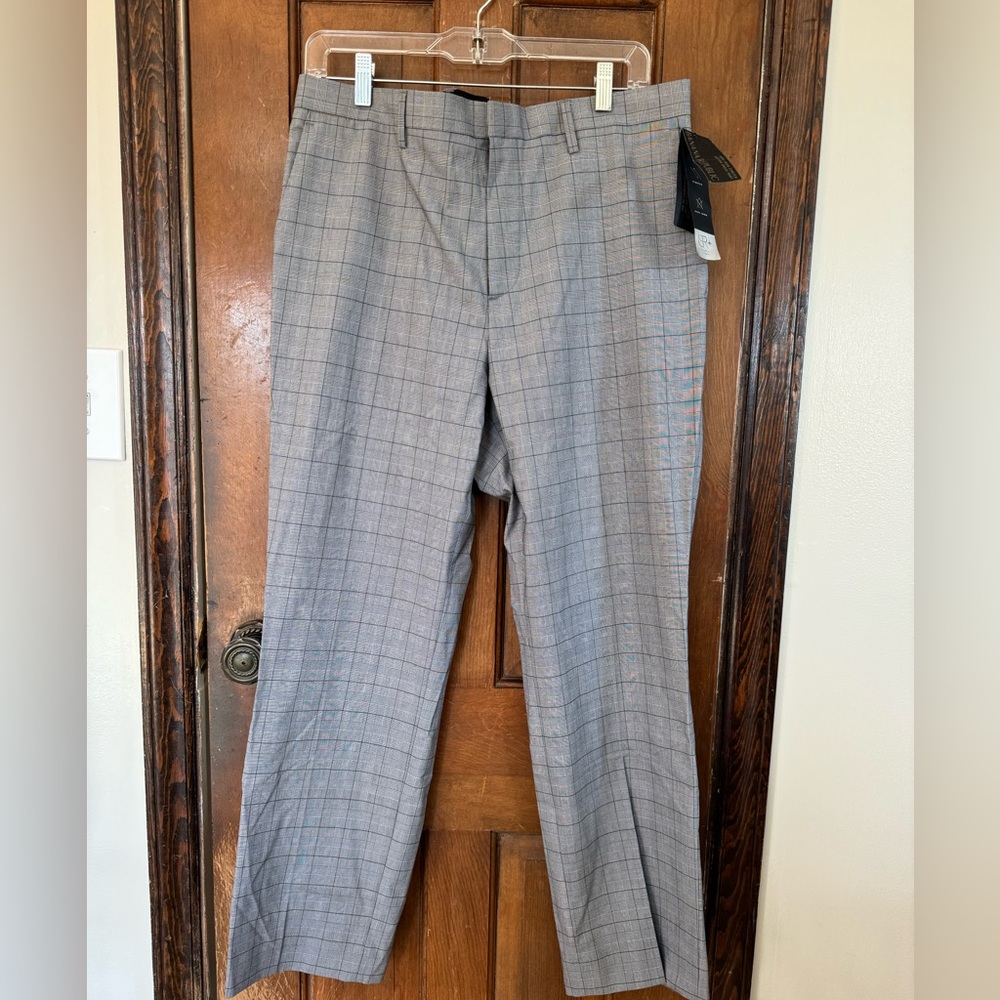 NEW MEN’S BANANA REPUBLIC NON-IRON STRETCH
COTTON DRESS PANT 34/30